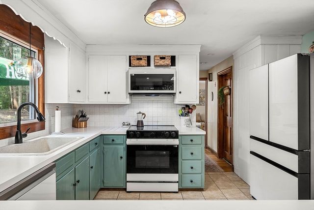 536 Ipswich Rd, Boxford, MA 01921