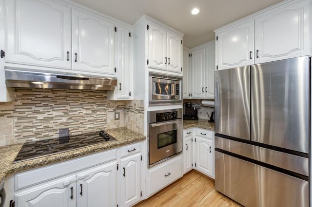 2450 Harold Street, Kingsburg, CA 93631