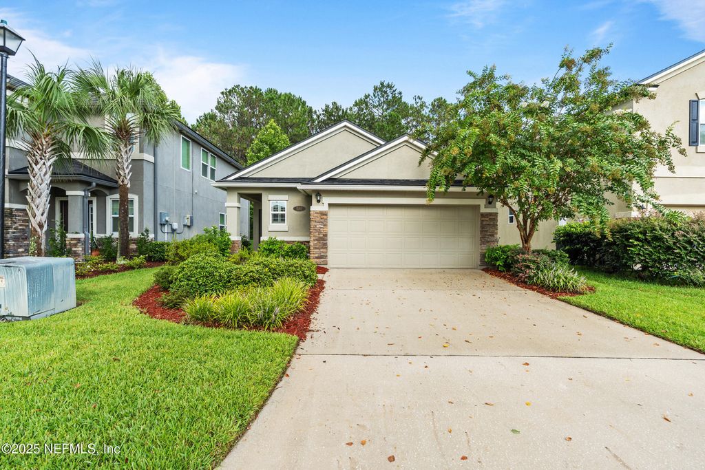 586 DRYSDALE Drive, Orange Park, FL 32065