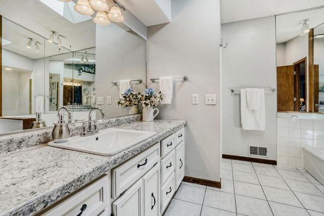 8258 169th Street W, Lakeville, MN 55044