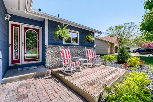 8258 169th Street W, Lakeville, MN 55044