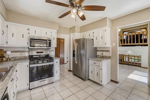 8258 169th Street W, Lakeville, MN 55044