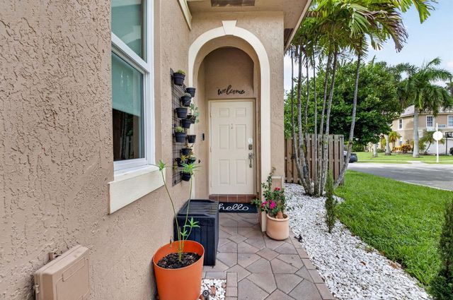 3616 Asperwood Circle, Coconut Creek, FL 33073