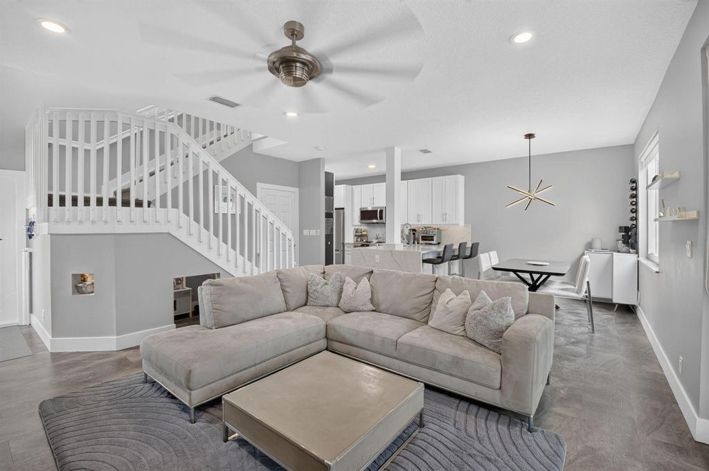 3616 Asperwood Circle, Coconut Creek, FL 33073