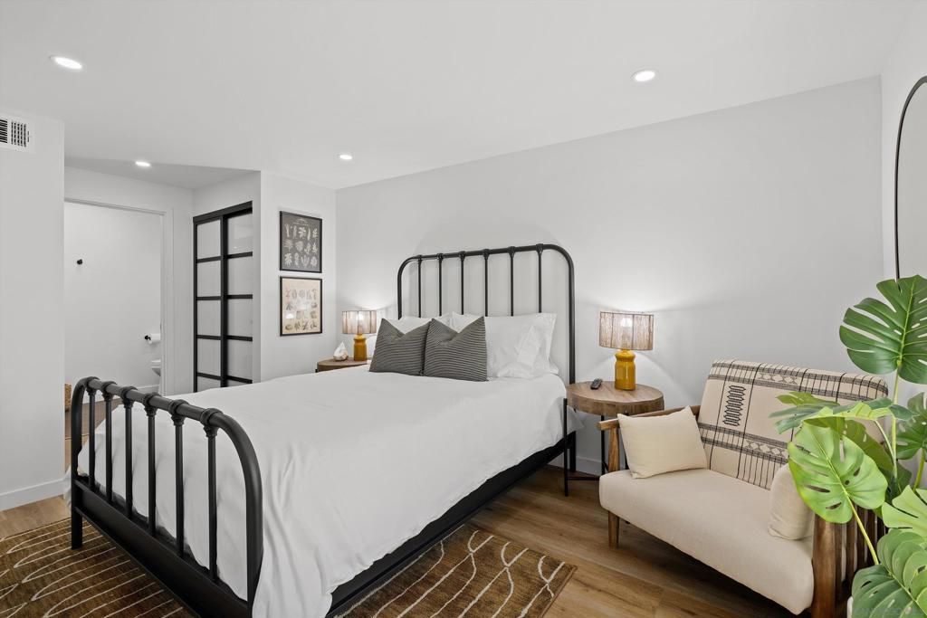 Image 11 of property listing at 6111 Rancho Mission Rd 313, San Diego, CA 92108