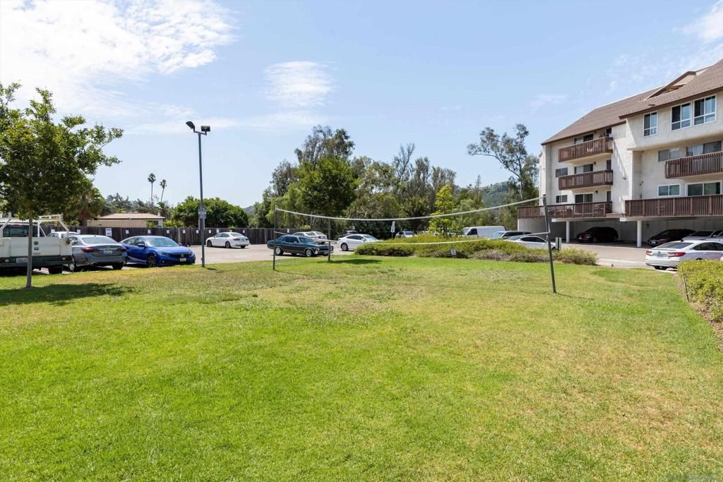 Image 24 of property listing at 6111 Rancho Mission Rd 313, San Diego, CA 92108