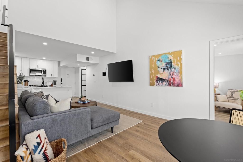 Image 5 of property listing at 6111 Rancho Mission Rd 313, San Diego, CA 92108