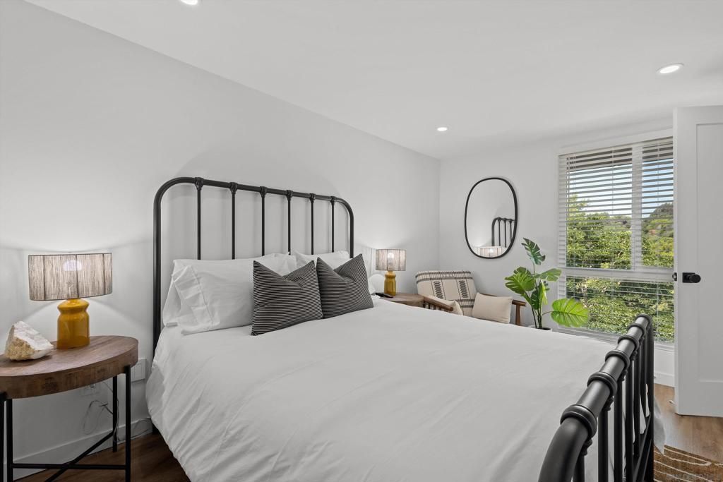 Image 9 of property listing at 6111 Rancho Mission Rd 313, San Diego, CA 92108