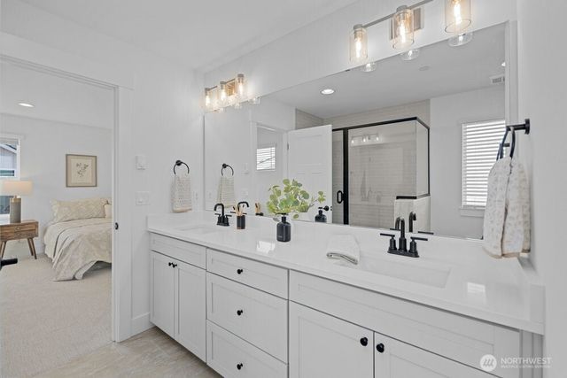 16 160th Place SE, Bothell, WA 98012