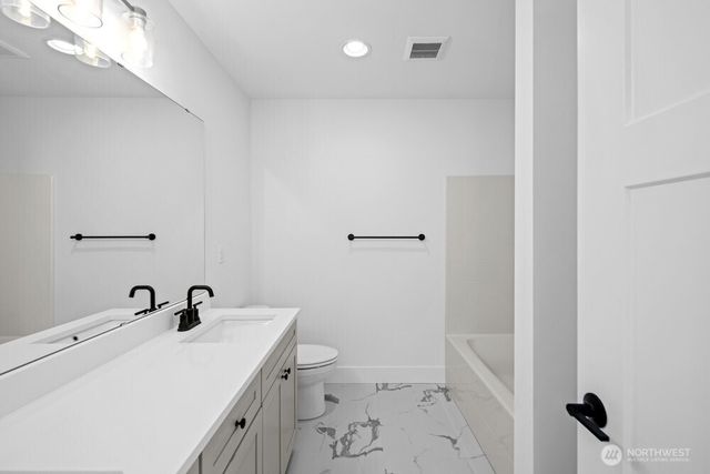 16 160th Place SE, Bothell, WA 98012