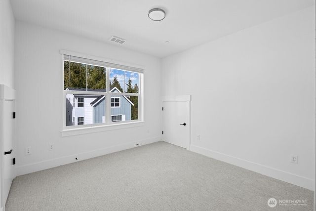 16 160th Place SE, Bothell, WA 98012