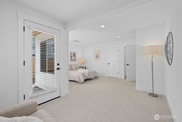 16 160th Place SE, Bothell, WA 98012