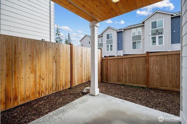 16 160th Place SE, Bothell, WA 98012