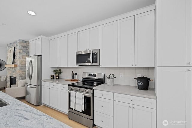 16 160th Place SE, Bothell, WA 98012