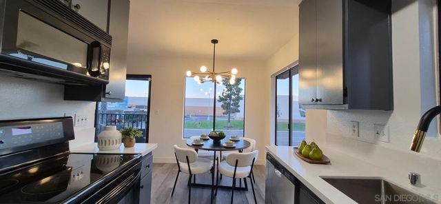 3207 Midway Dr. 101, San Diego, CA 92110