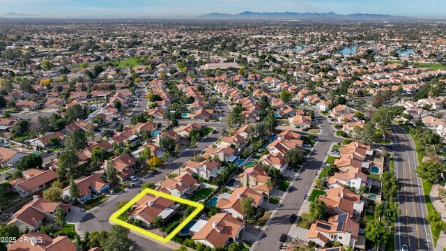 2342 E MALLARD Court, Gilbert, AZ 85234