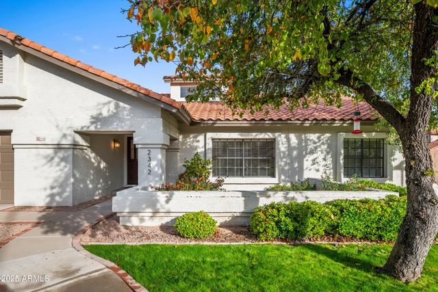 2342 E MALLARD Court, Gilbert, AZ 85234