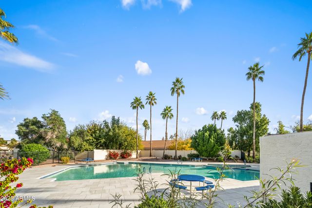 2342 E MALLARD Court, Gilbert, AZ 85234