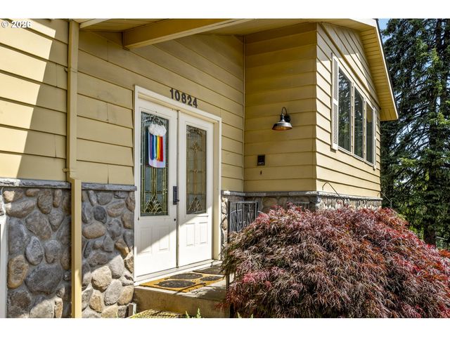 10824 Se 95TH Ct, Happy Valley, OR 97086