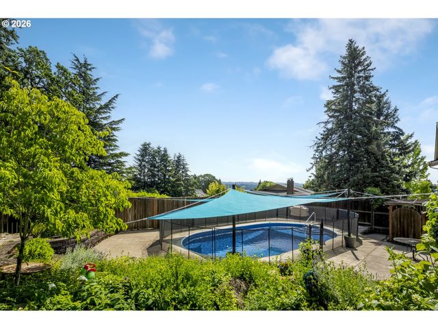 10824 Se 95TH Ct, Happy Valley, OR 97086