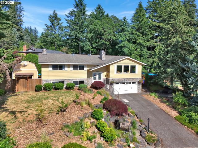 10824 Se 95TH Ct, Happy Valley, OR 97086
