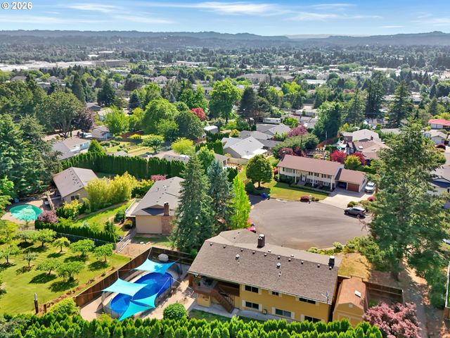 10824 Se 95TH Ct, Happy Valley, OR 97086