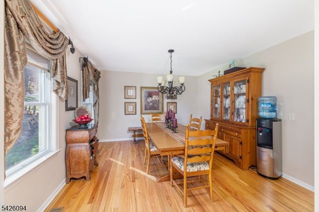 42 Mordaunt Rd, Vernon Twp., NJ 07462