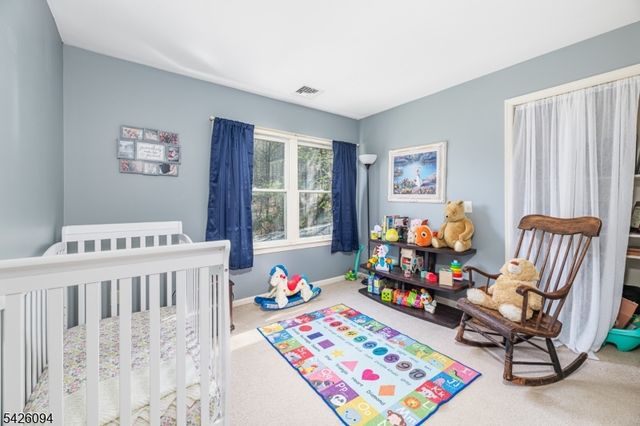 42 Mordaunt Rd, Vernon Twp., NJ 07462