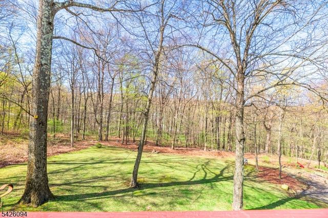 42 Mordaunt Rd, Vernon Twp., NJ 07462