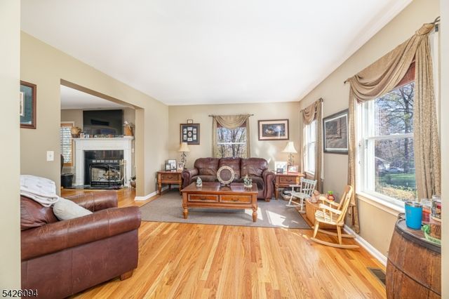 42 Mordaunt Rd, Vernon Twp., NJ 07462