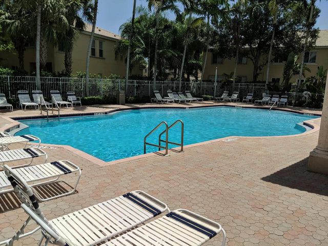 4814 NW 58th Manor, Coconut Creek, FL 33073
