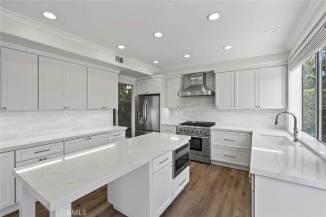 10 Faire Winds, Laguna Niguel, CA 92677