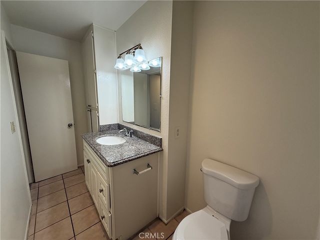 1212 Gladys Avenue 303, Long Beach, CA 90804