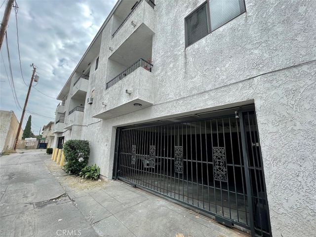 1212 Gladys Avenue 303, Long Beach, CA 90804