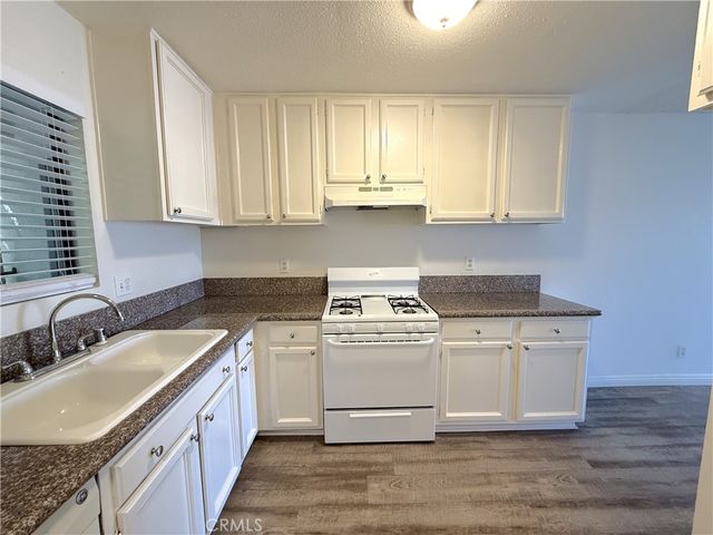 1212 Gladys Avenue 303, Long Beach, CA 90804