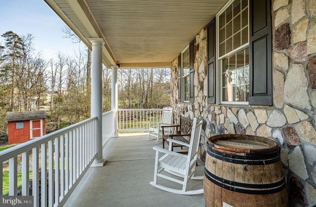 108 BAVINGTON RD, Perkiomenville, PA 18074