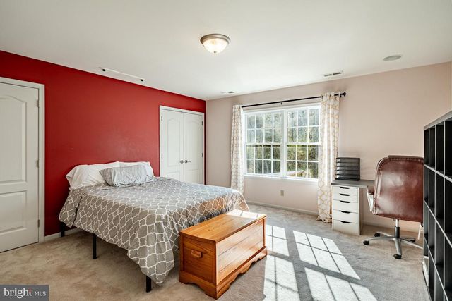 108 BAVINGTON RD, Perkiomenville, PA 18074