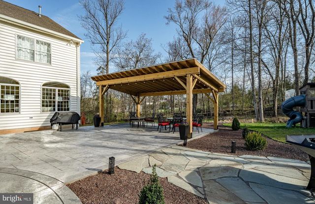 108 BAVINGTON RD, Perkiomenville, PA 18074