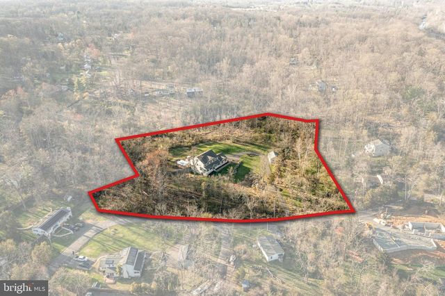 108 BAVINGTON RD, Perkiomenville, PA 18074