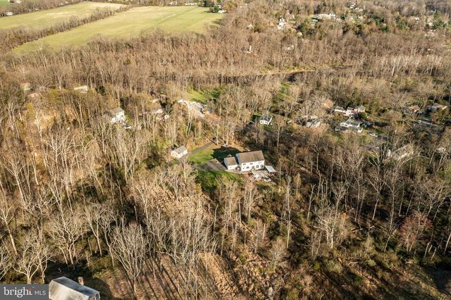 108 BAVINGTON RD, Perkiomenville, PA 18074