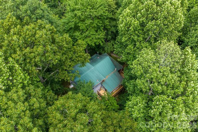 520 Patricia Road, Black Mountain, NC 28711