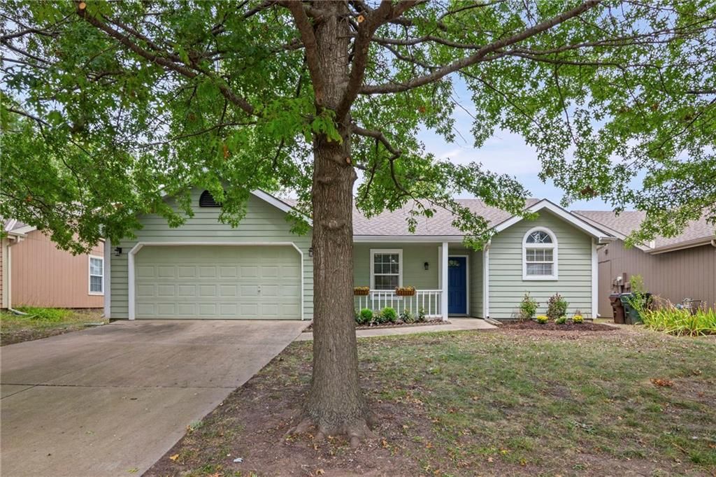 2108 E 26th Terrace, Lawrence, KS 66046