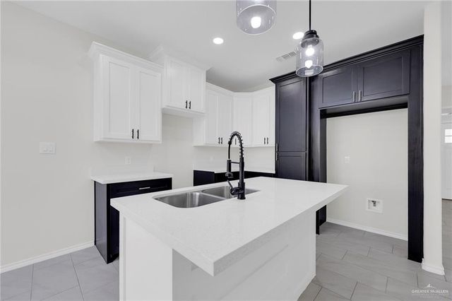 345 Leon Avenue, Elsa, TX 78543