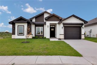 345 Leon Avenue, Elsa, TX 78543