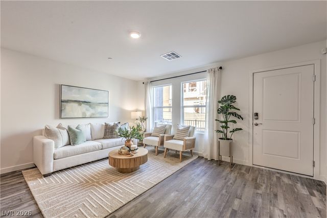 9672 River Gorge Street, Las Vegas, NV 89178