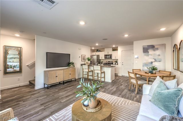 9672 River Gorge Street, Las Vegas, NV 89178