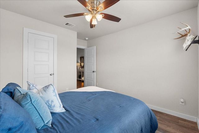 2475 Saddlecreek, Alvin, TX 77511