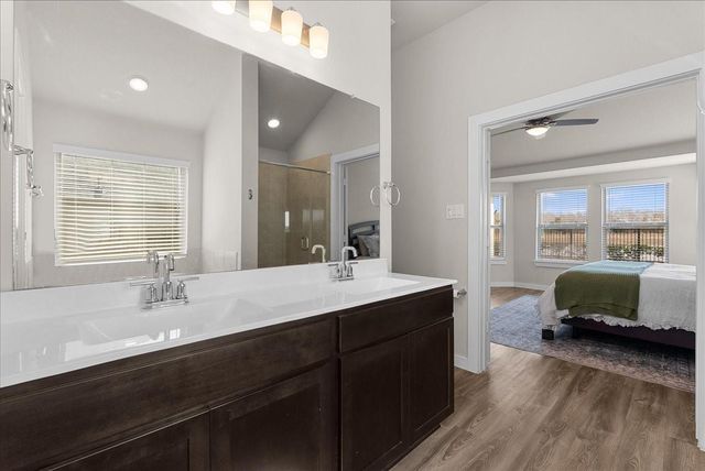 2475 Saddlecreek, Alvin, TX 77511