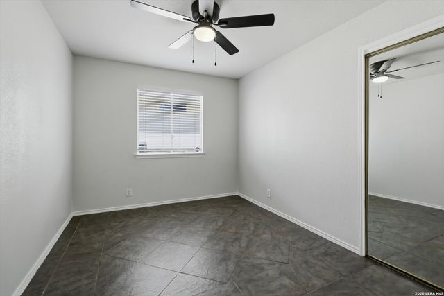 7230 Autumn Wls, Converse, TX 78109