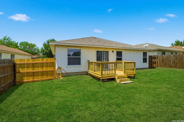 7230 Autumn Wls, Converse, TX 78109